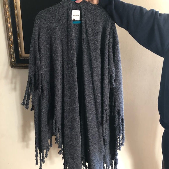 Anthropologie shall - Picture 2 of 3